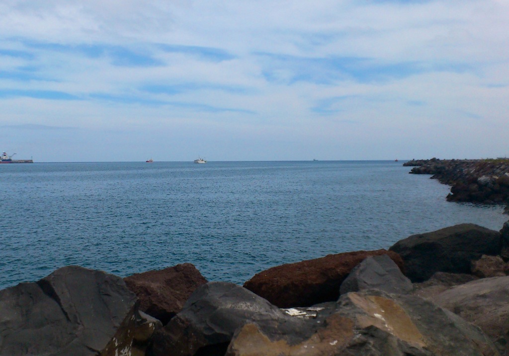 Salida hacia el Sur del puerto de La Luz