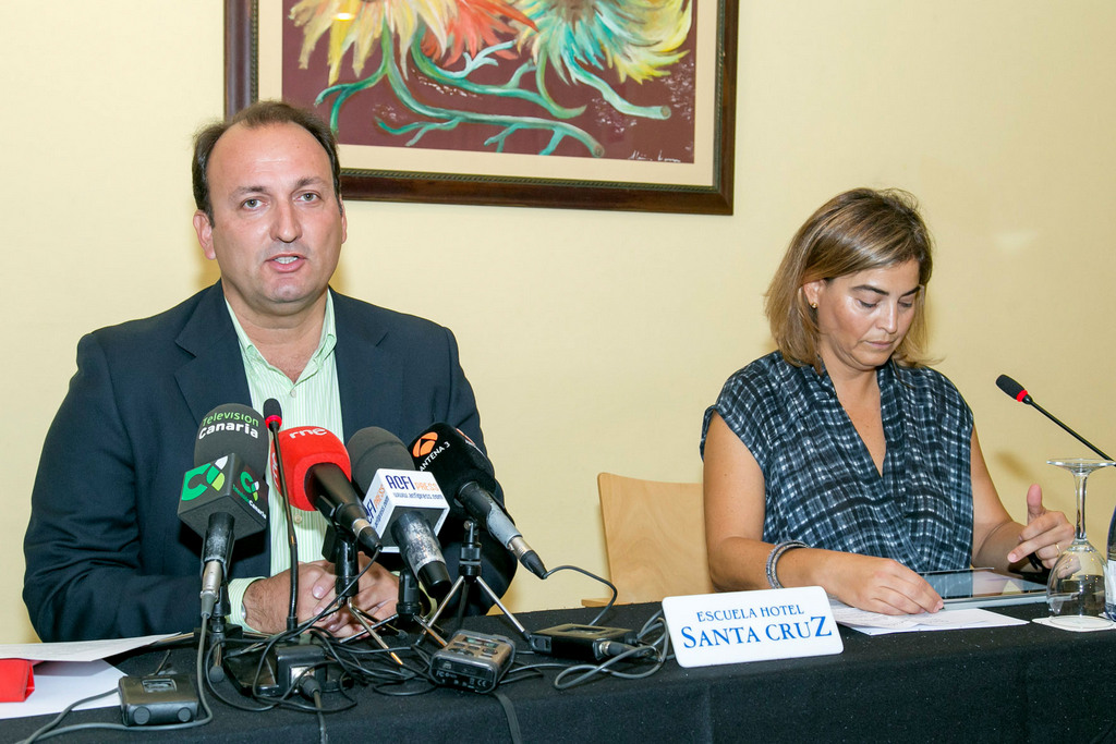 Ricardo Fernández de la Puente y María Méndez