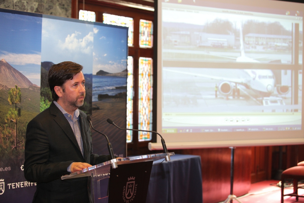 Carlos Alonso, presidente del Cabildo de Tenerife