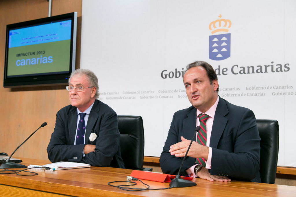 Ricardo Fernádez de la Puente (dcha) y José Luis Zoreda