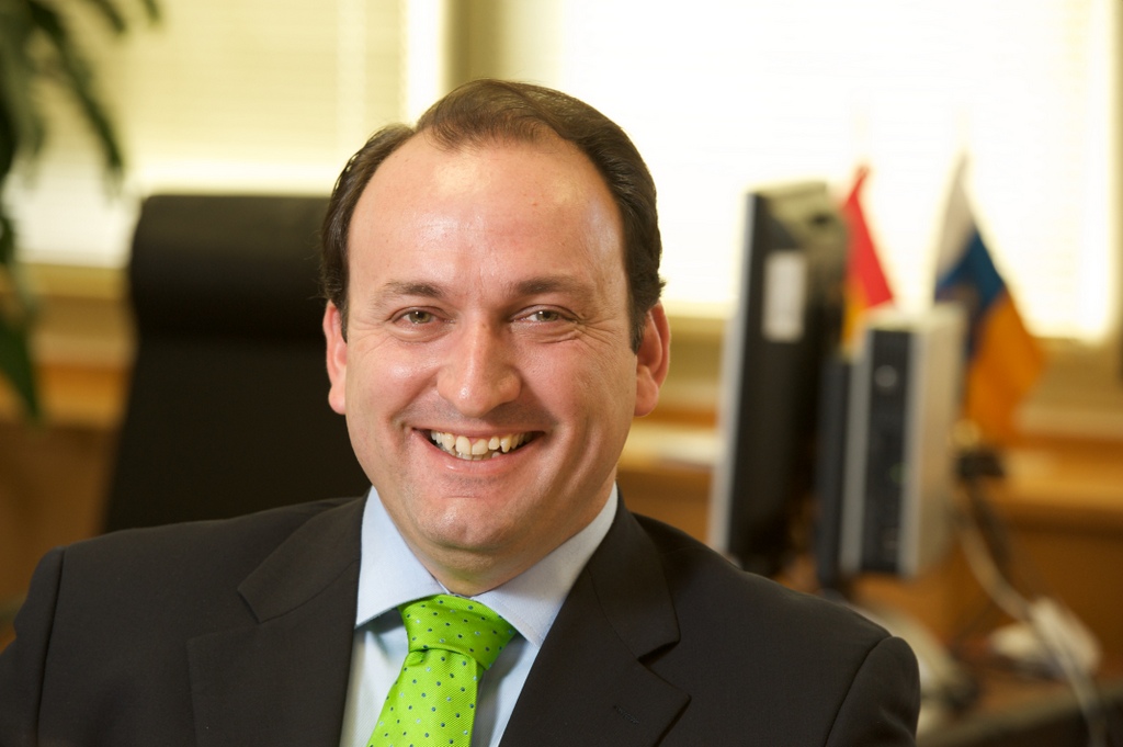 Ricardo Fernandez de la Puente Armas